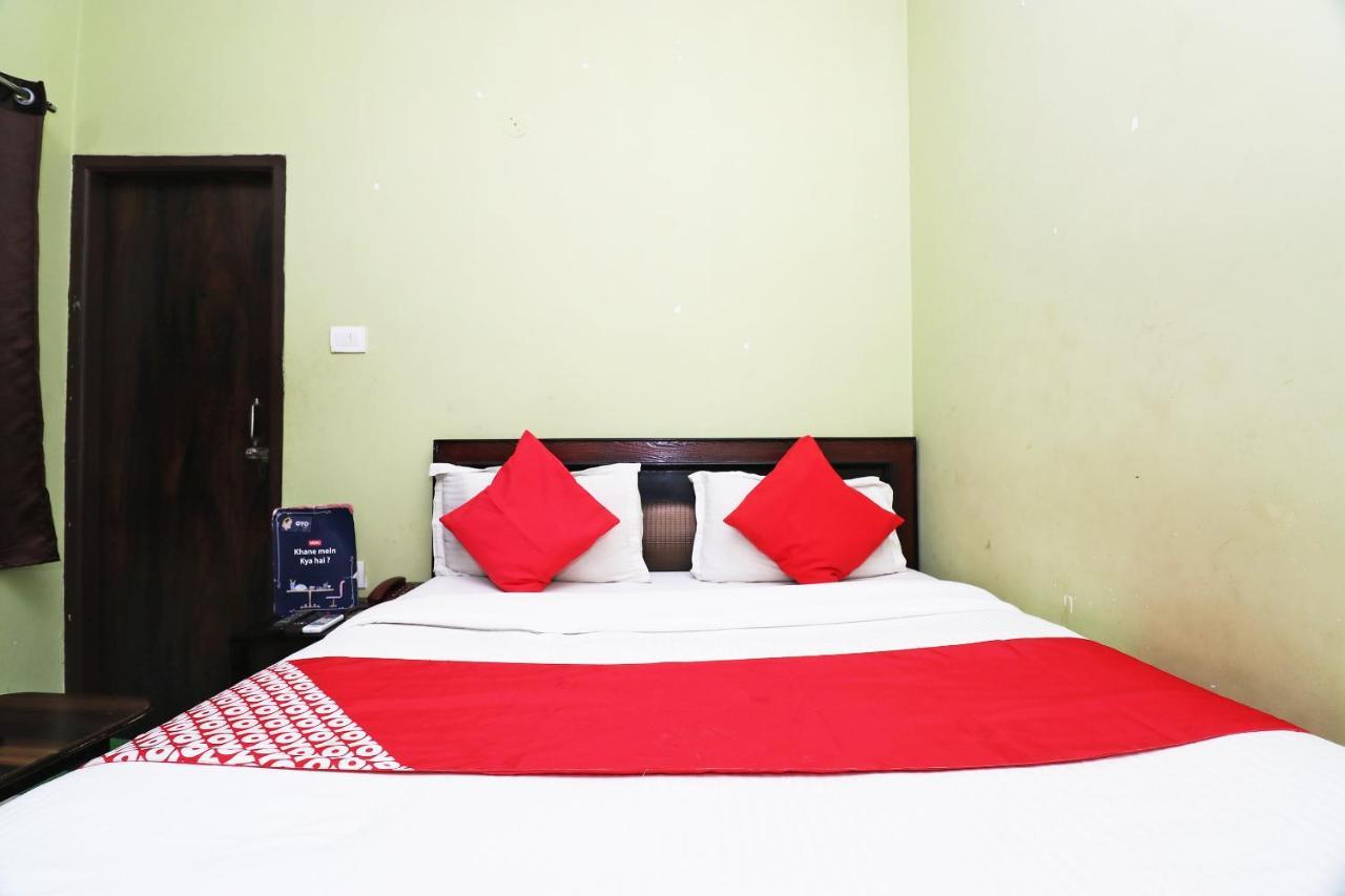 Capital O 11480 Hotel Blue Star - Varanasi — Photos 3